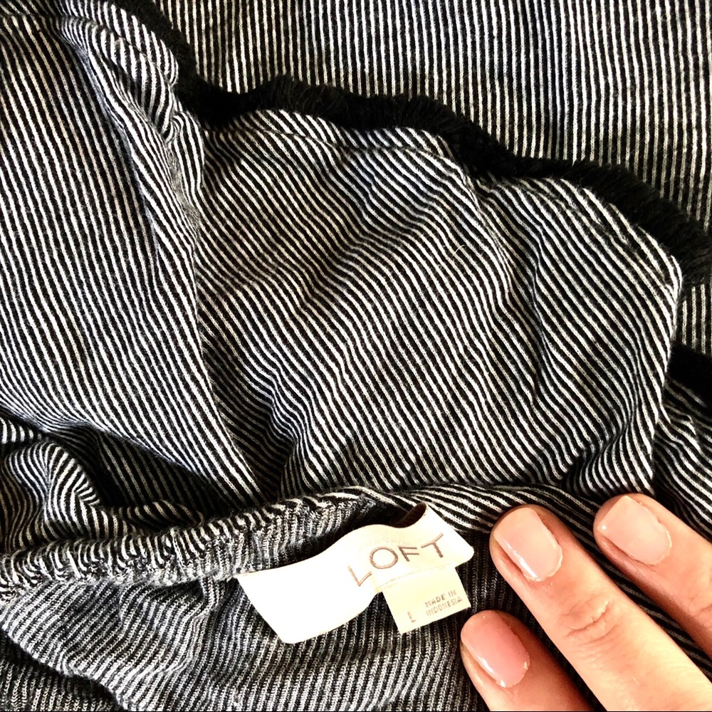 LOFT one shoulder ruffle cotton striped top.Size L - Picture 3 of 4